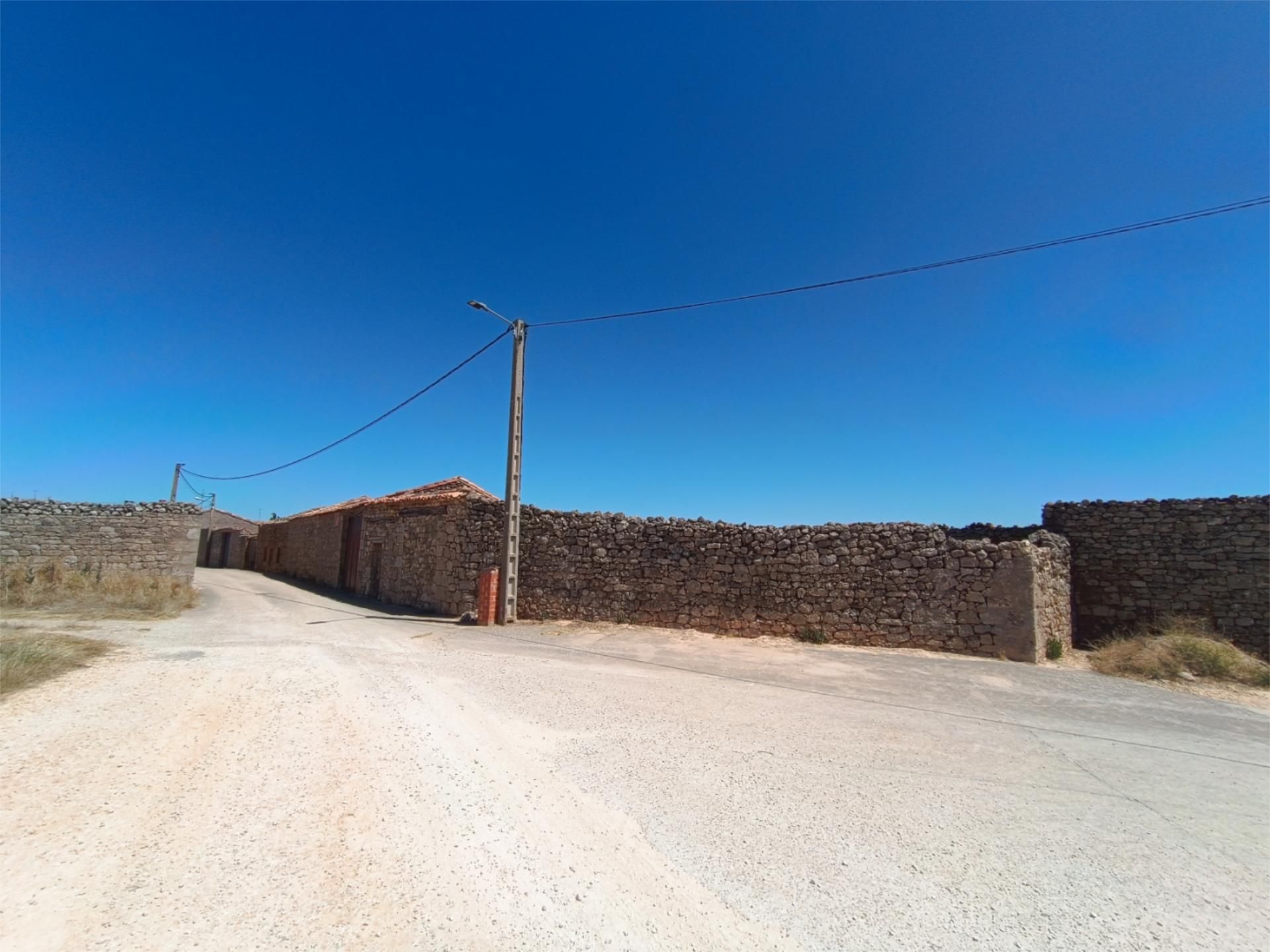Vista exterior de Finca rústica en venda en Iglesiarrubia