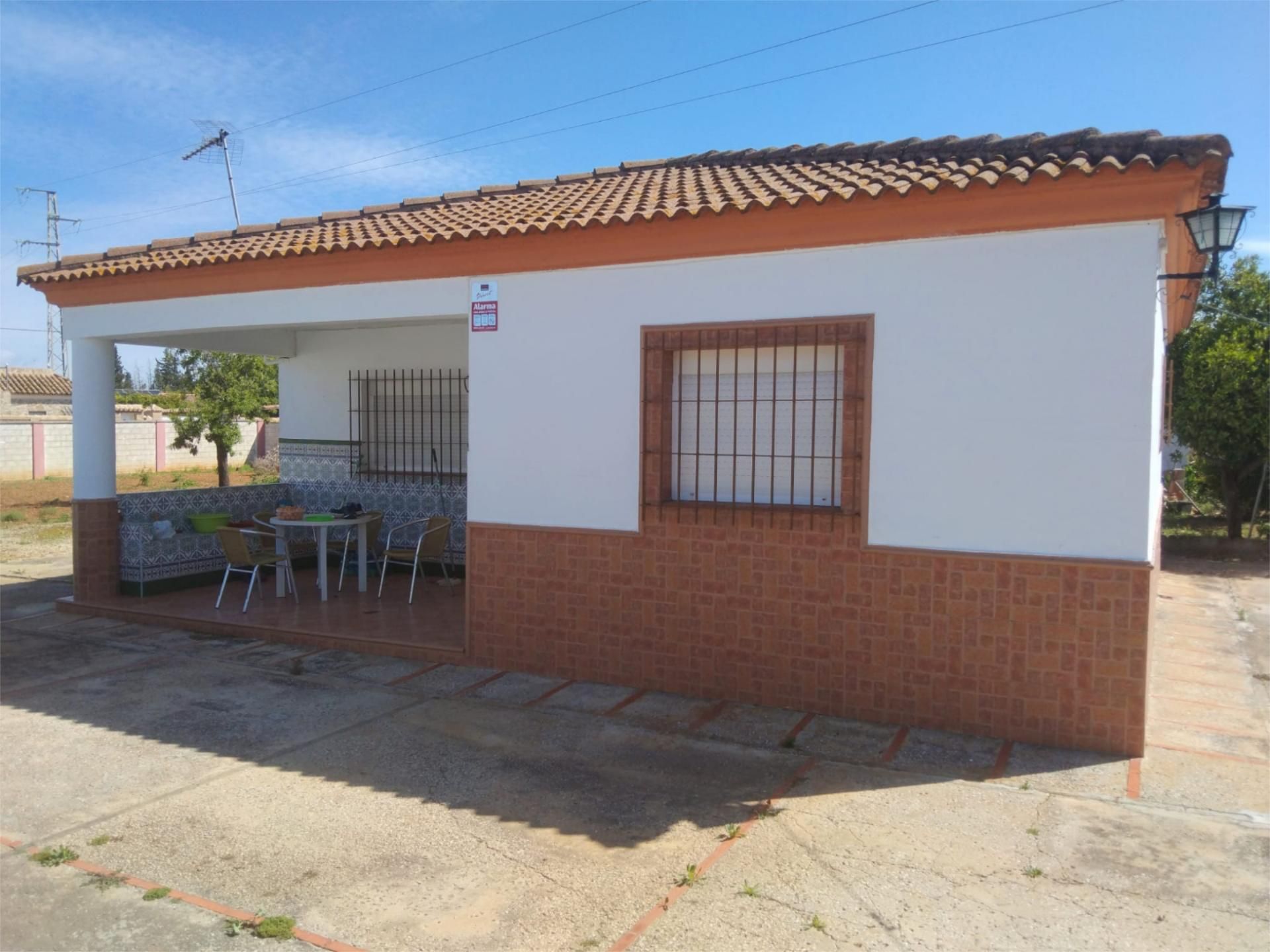 Exterior view of House or chalet for sale in Chiclana de la Frontera  with Air Conditioner, Terrace and Swimming Pool
