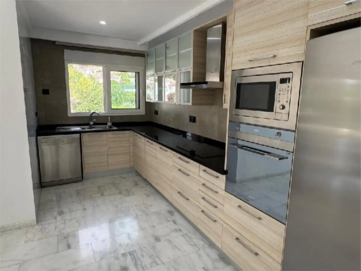 Houses for sale in Urbanización Gran Sol, Gran Sol Kitchen of Houses for sale in Calpe / Calp with Air Conditioner, Heating and Private garden