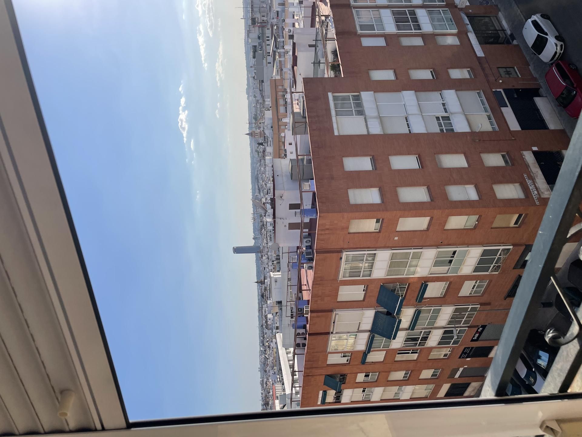 Flat to rent in Calle Florencio Quintero, 28, Cruz Roja