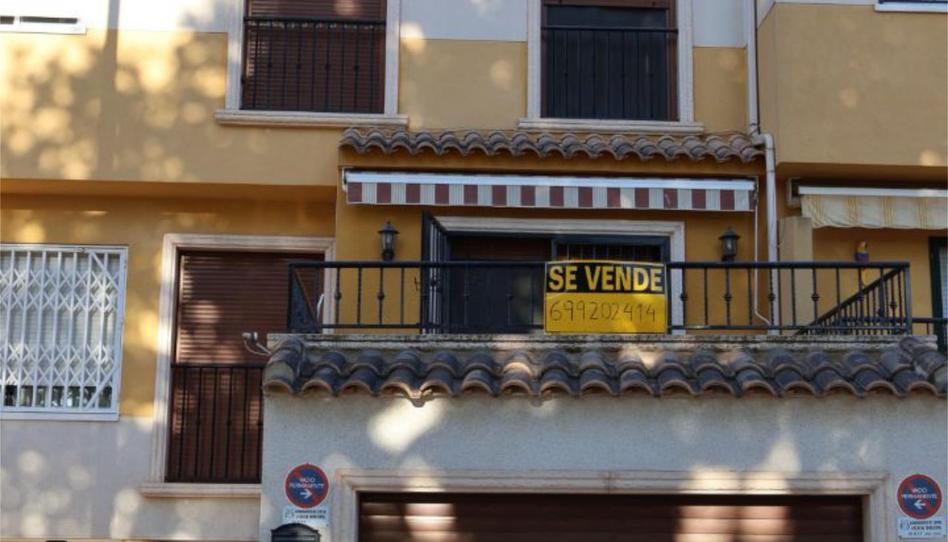 Casa adosada en venda a Calle Cervantes, 50, Catral, Alicante - imatge 1 Foto 1 de Casa adosada en venda a Calle Cervantes, 50, Catral, Alicante