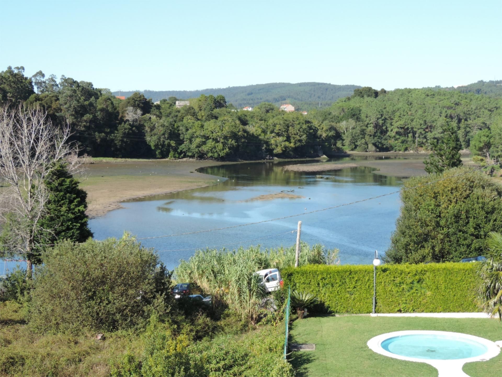 Jardí de Pis de lloguer en Boiro amb Calefacció, Jardí privat i Terrassa