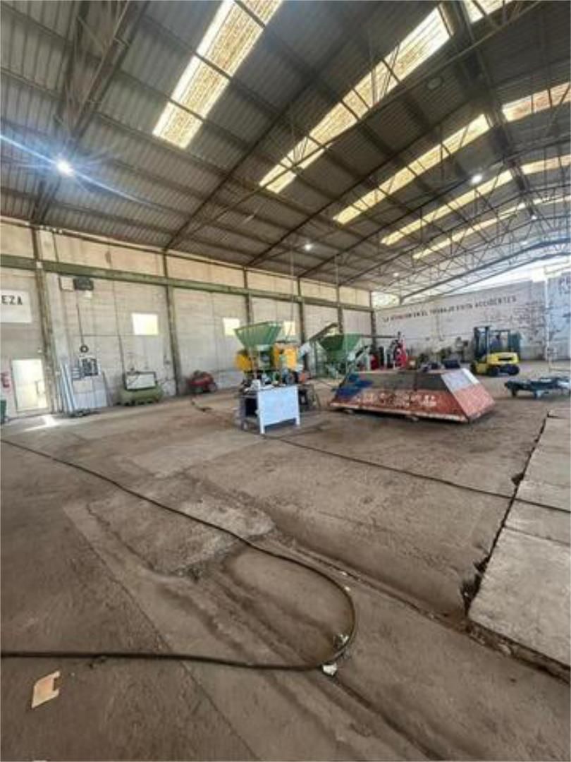 Nau industrial de lloguer en Cartagena