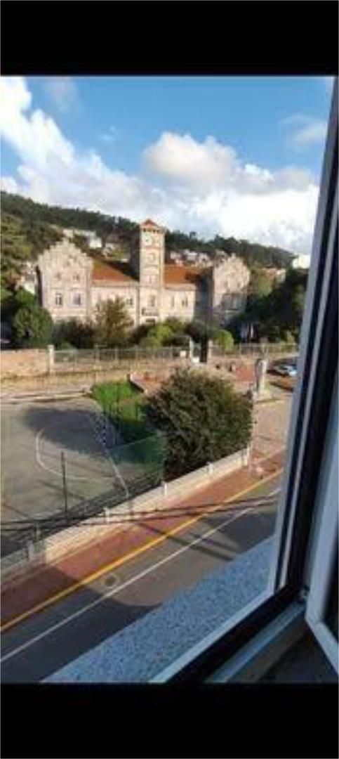Vista exterior de Estudi de lloguer en Cee amb Moblat