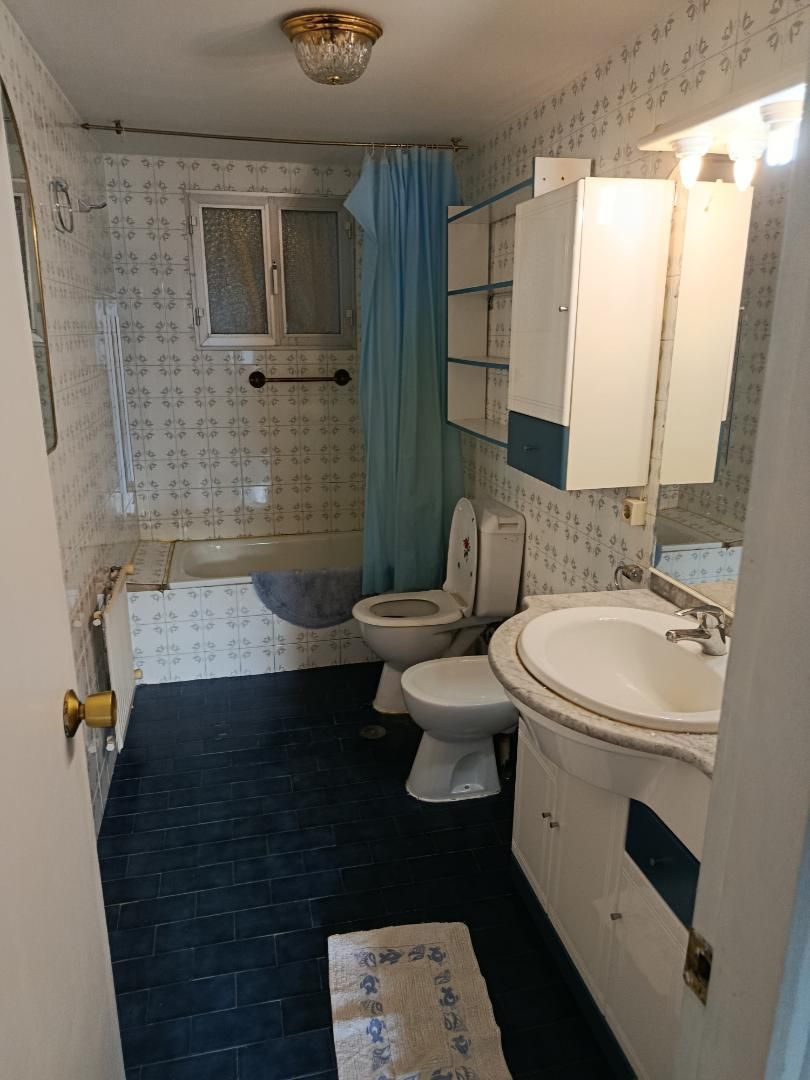 Bathroom of Flat to rent in Torrelaguna  with Heating, Terrace and Furnished