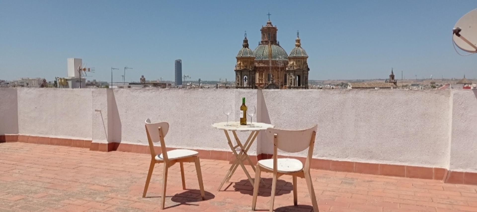 Terrace of Flat to rent in  Sevilla Capital  with Air Conditioner, Heating and Terrace