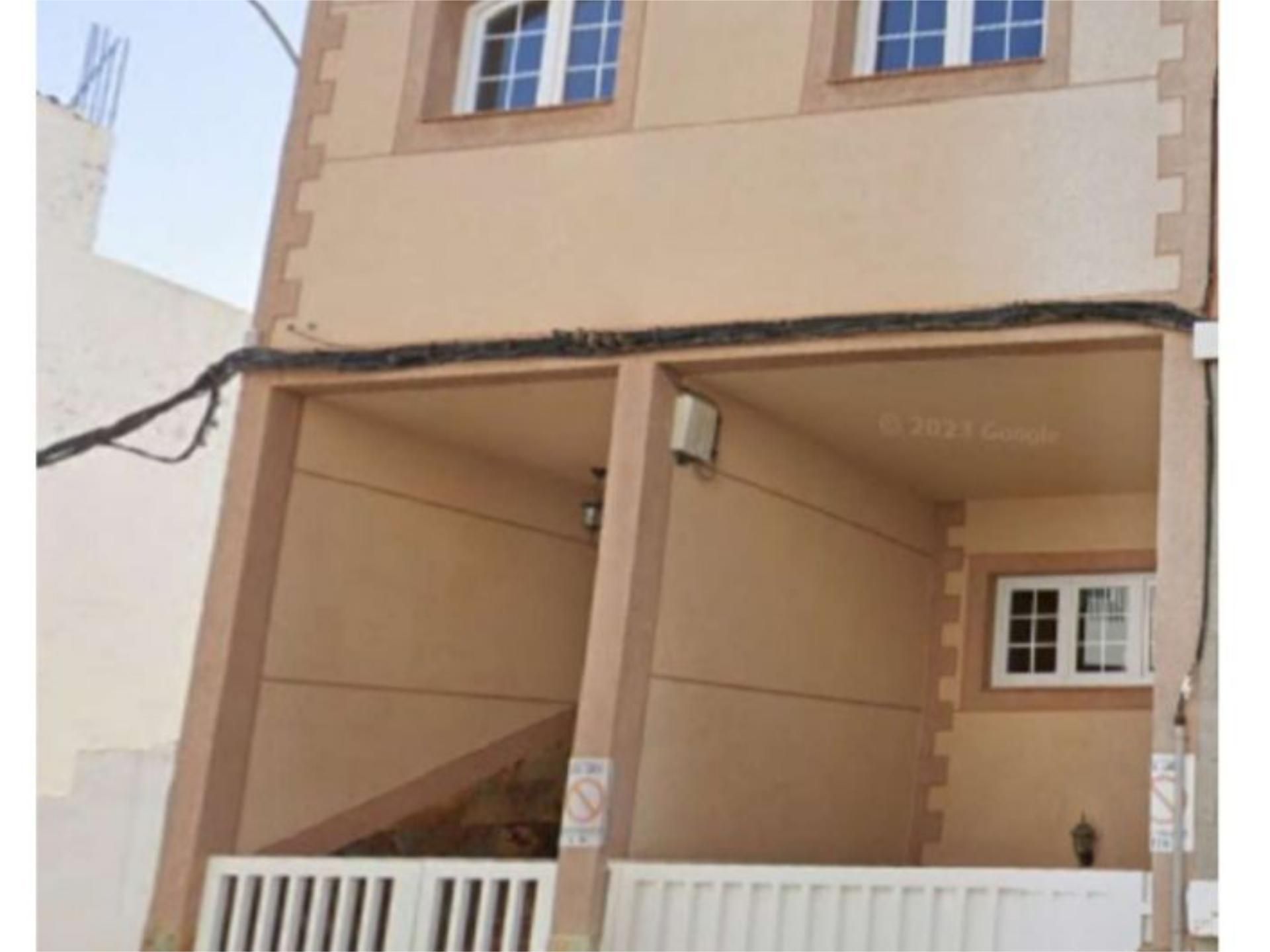 Exterior view of Duplex for sale in Santa Lucía de Tirajana  with Air Conditioner and Terrace