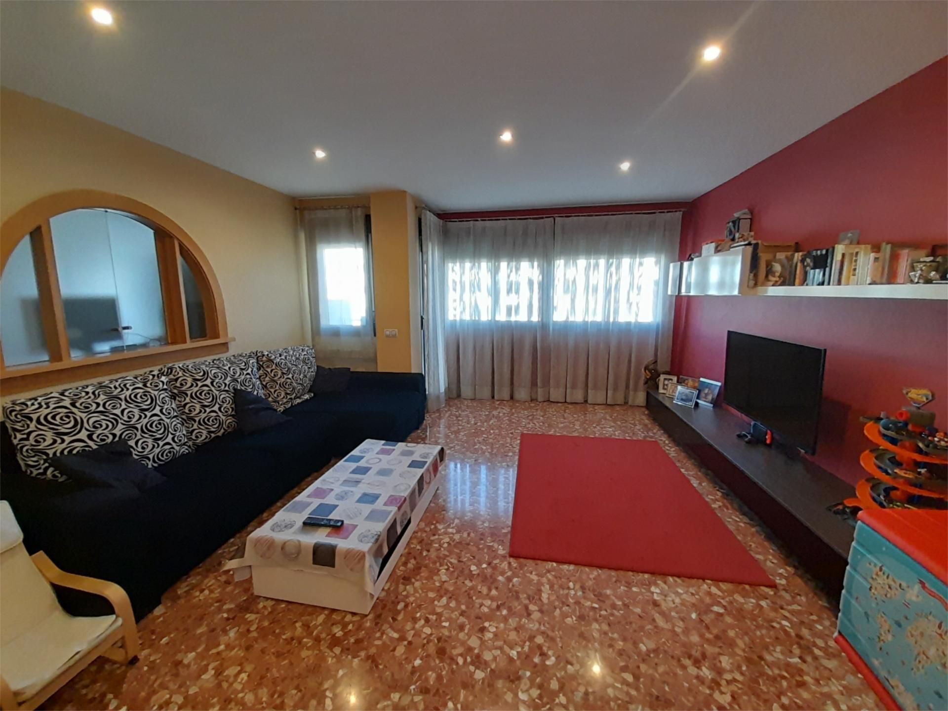 Sala d'estar de Pis de lloguer en Betxí amb Aire condicionat, Forn i Microones