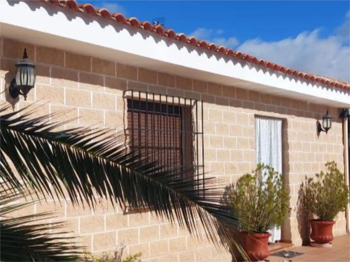 Finca rústica en venta en Calle Virgen del Rocío, 7, Loja Vista exterior de Finca rústica en venta en Loja con Aire acondicionado y Piscina
