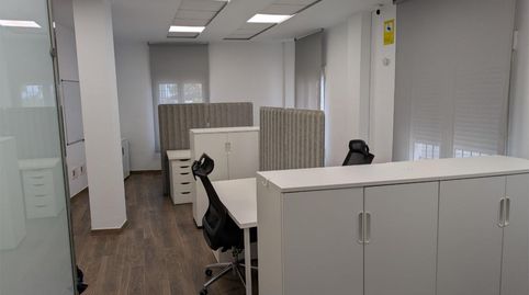 Foto 2 de Oficina de alquiler en Carrer Mariano Benlliure, 23, El Castell, Burjassot