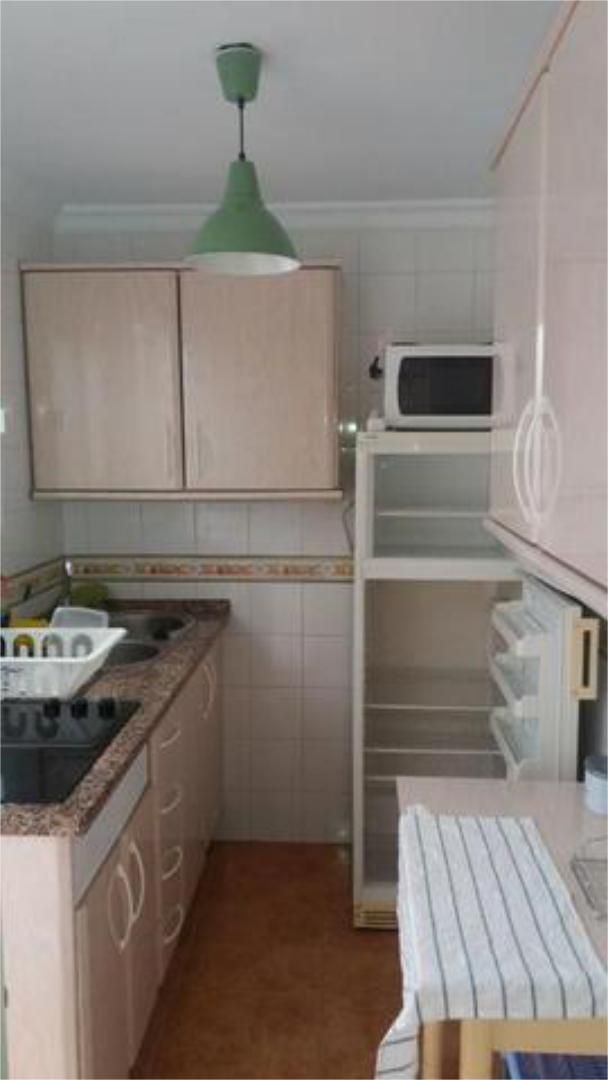 Cuina de Casa o xalet de lloguer en Montellano