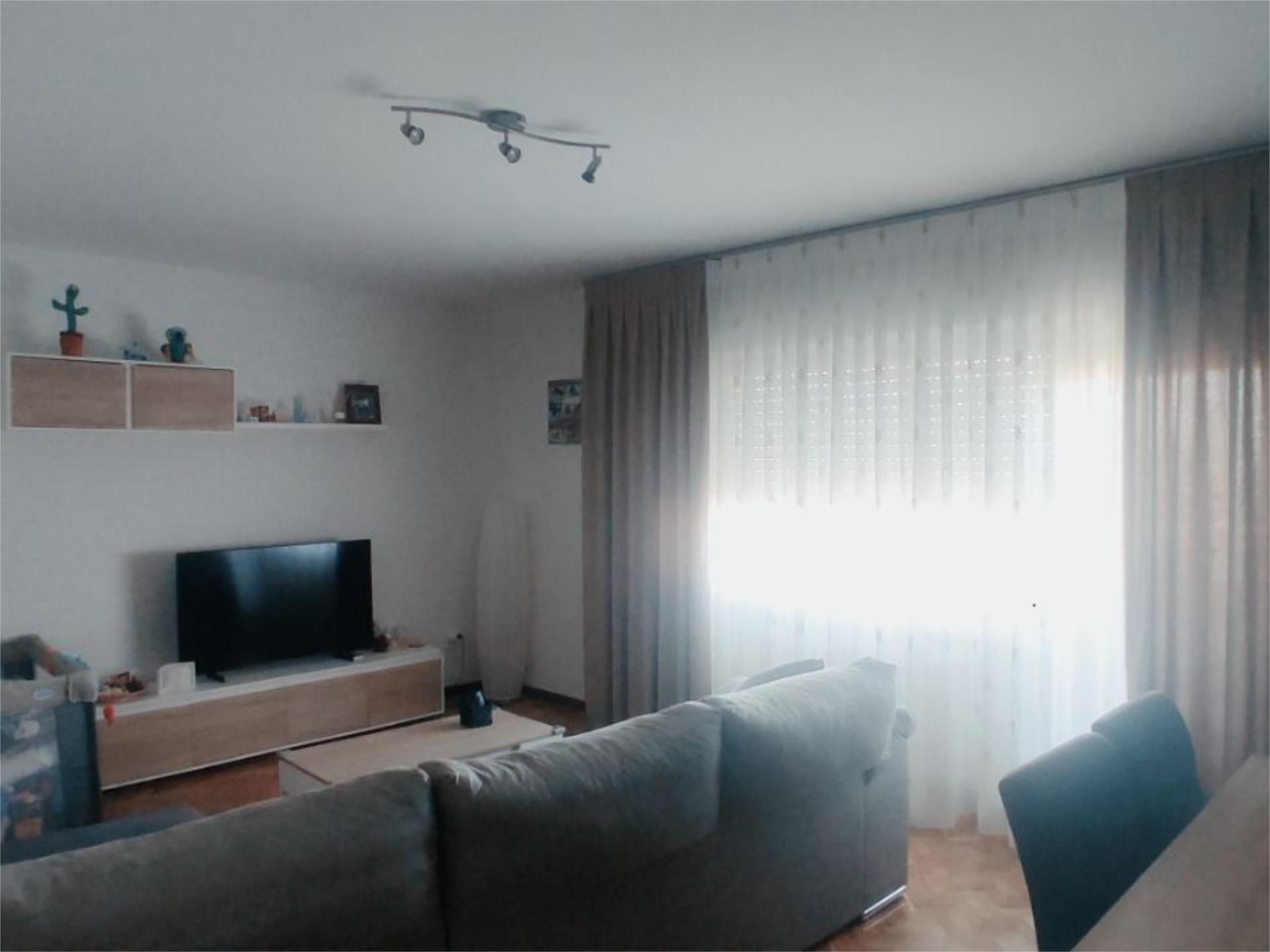 Sala d'estar de Pis en venda en Colmenar de Oreja amb Calefacció, Parquet i Terrassa