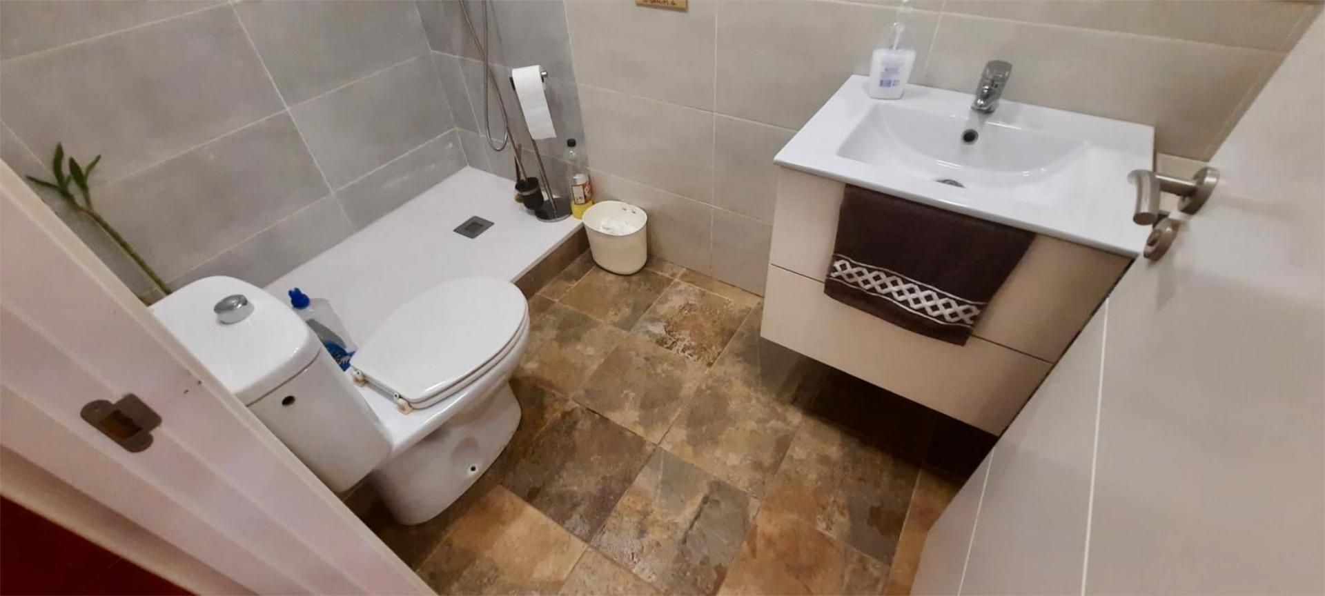 Bathroom of Flat for sale in Torrent