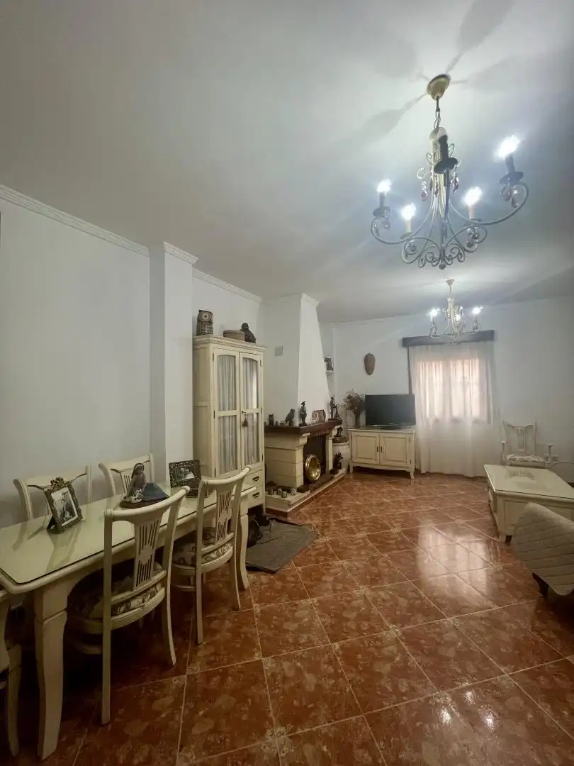 Casa o chalet en venta en Calle Venenciador, 3, San José del Valle Sala de estar de Casa o chalet en venta en San José del Valle con Aire acondicionado, Terraza y Piscina