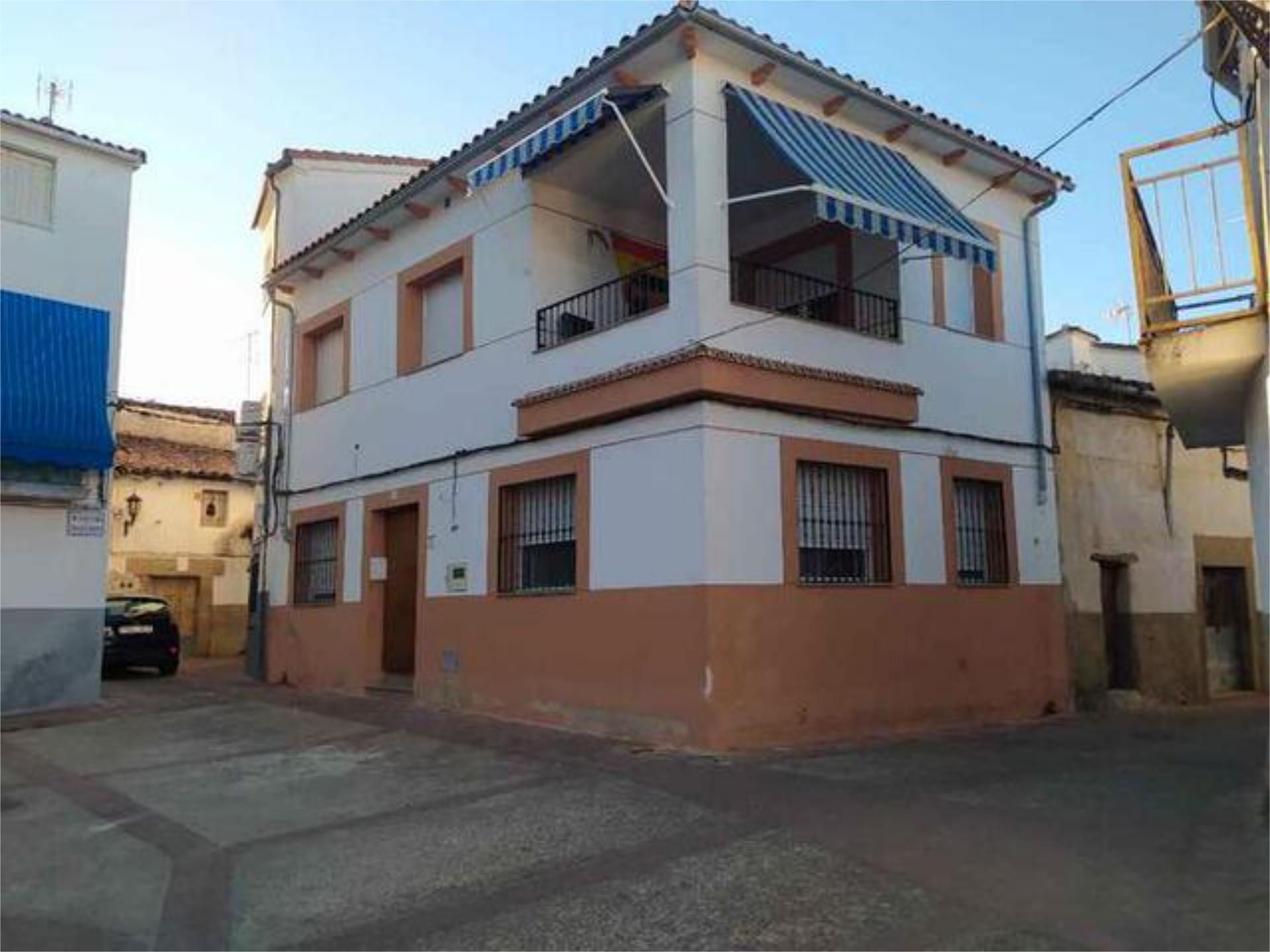 Vista exterior de Casa o xalet en venda en Cáceres Capital