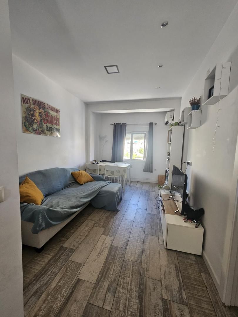 Living room of Flat for sale in Málaga Capital  with Air Conditioner, Parquet flooring and Furnished