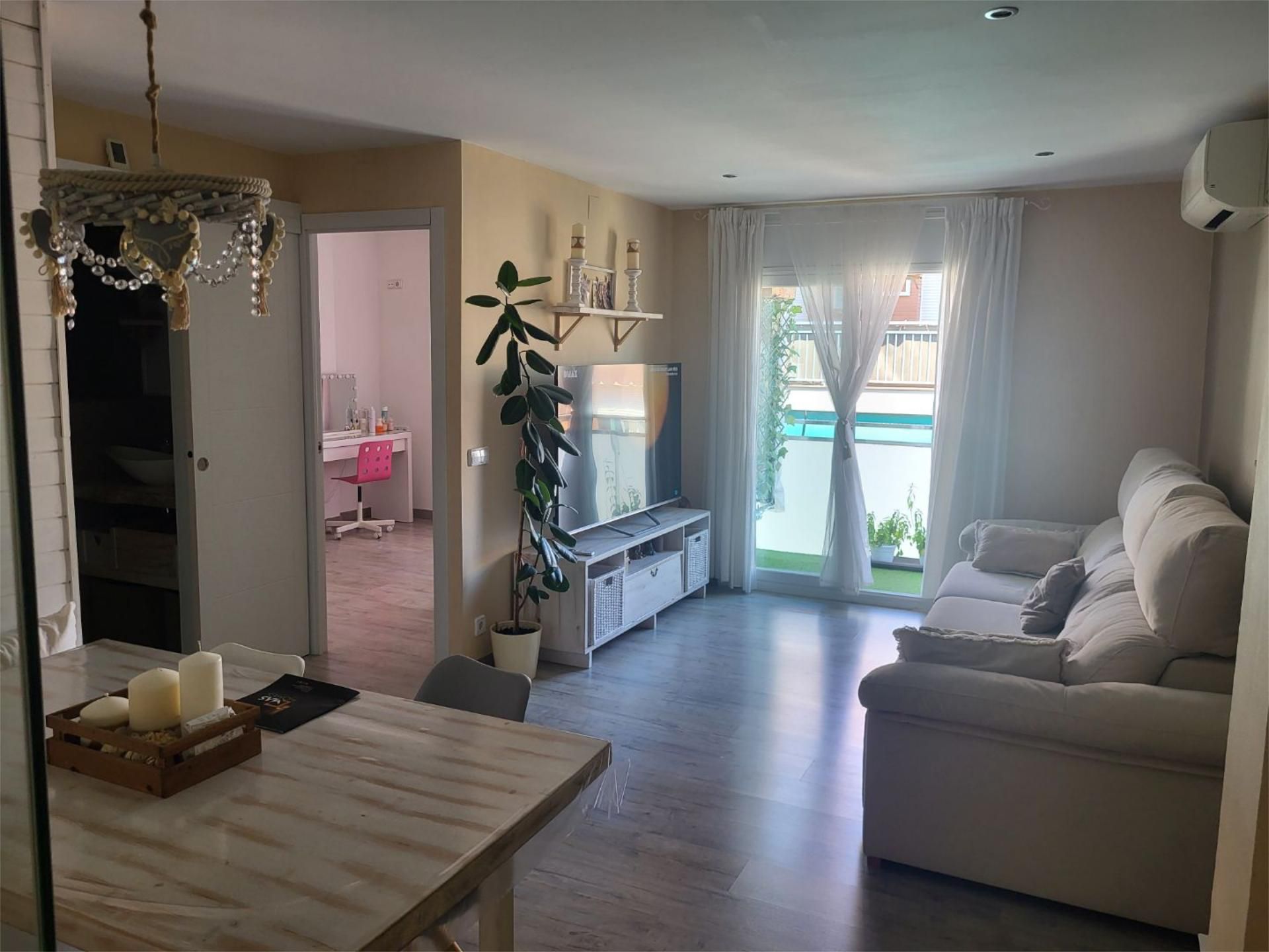 Living room of Flat for sale in Barberà del Vallès  with Air Conditioner and Balcony