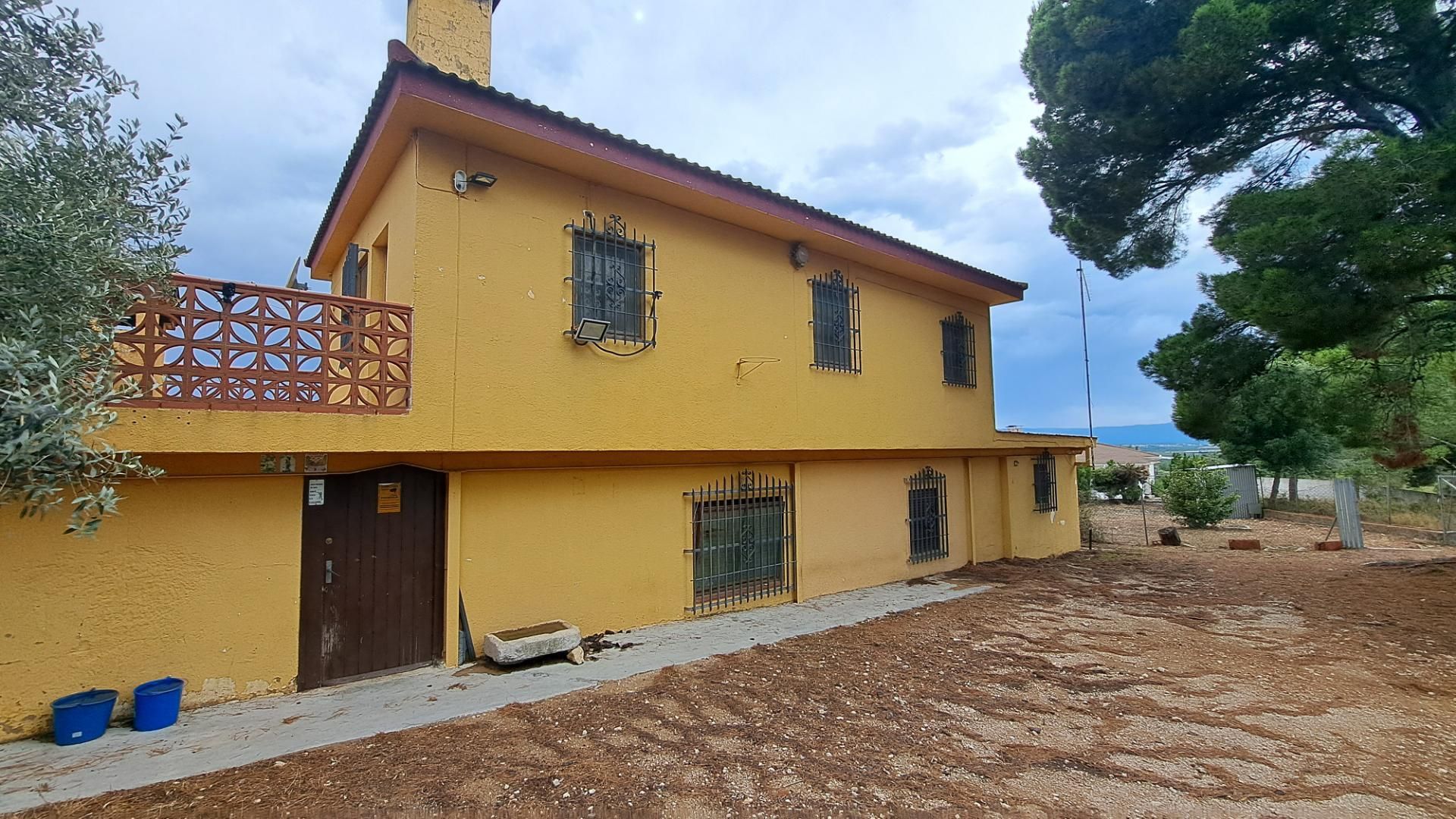Vista exterior de Casa o xalet en venda en Vinaròs amb Aire condicionat, Terrassa i Piscina