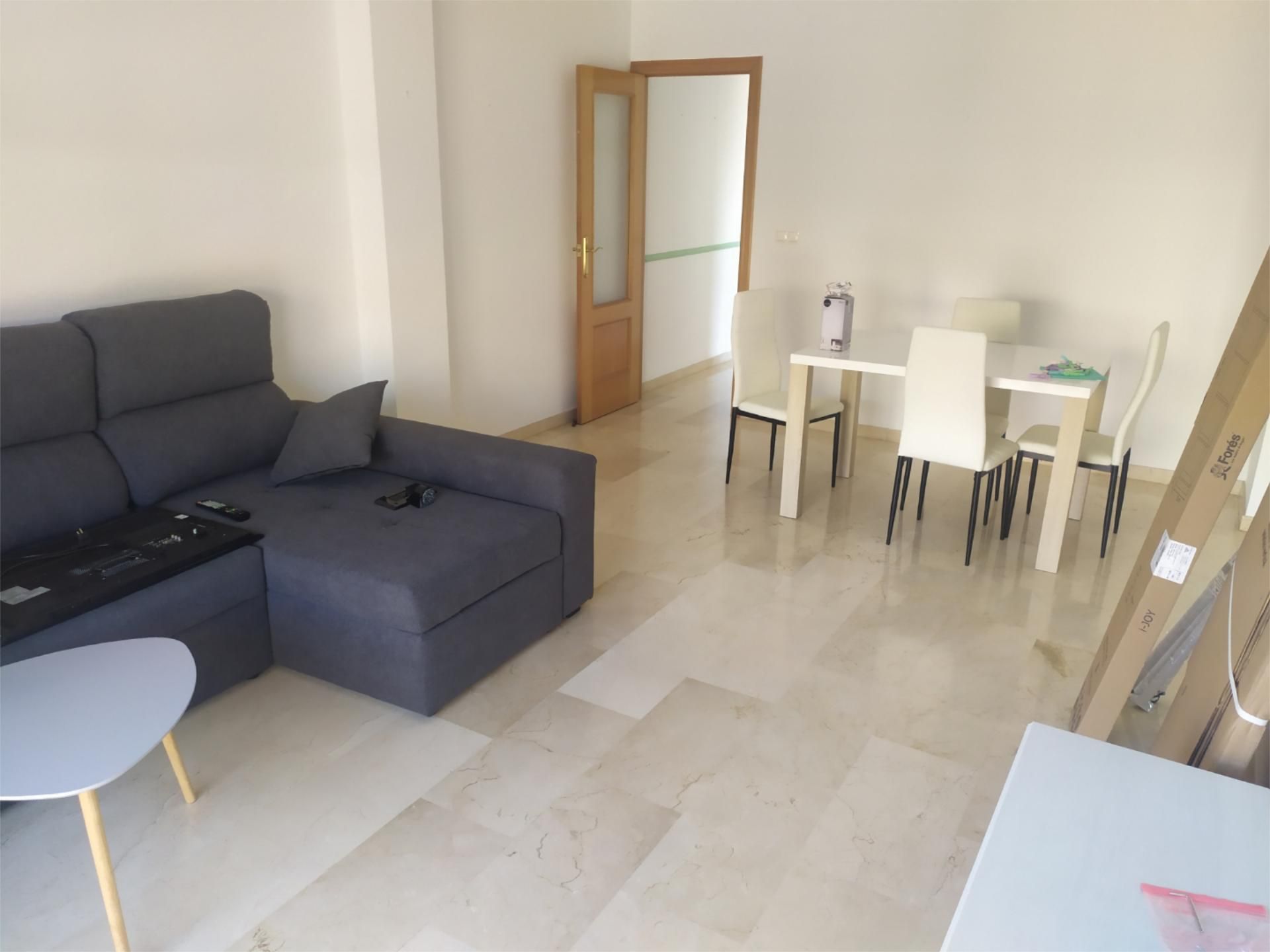 Sala d'estar de Pis de lloguer en Alicante / Alacant amb Moblat, Forn i Rentadora
