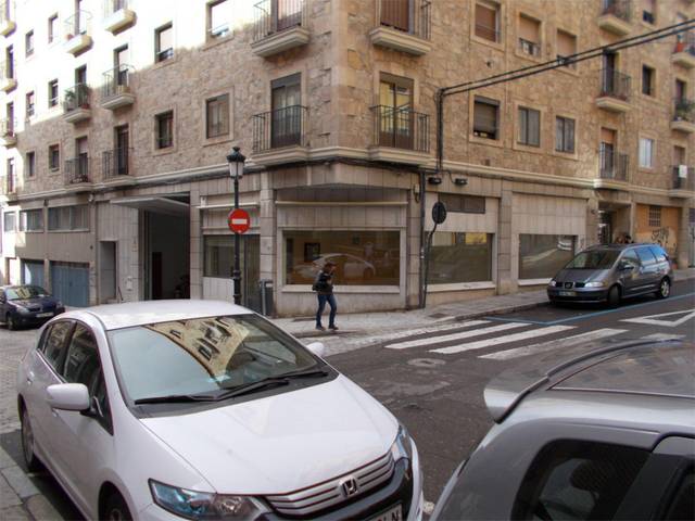 Local comercial en Alquiler en Calle Cáliz, 17 en San Esteban - San Cristóbal