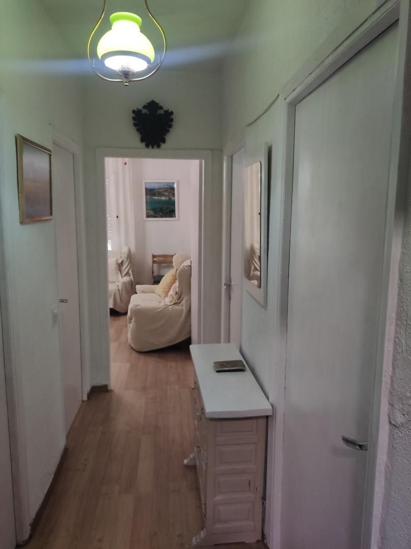 Piso para compartir en Calle de Orgaz, 4, La Reconquista
