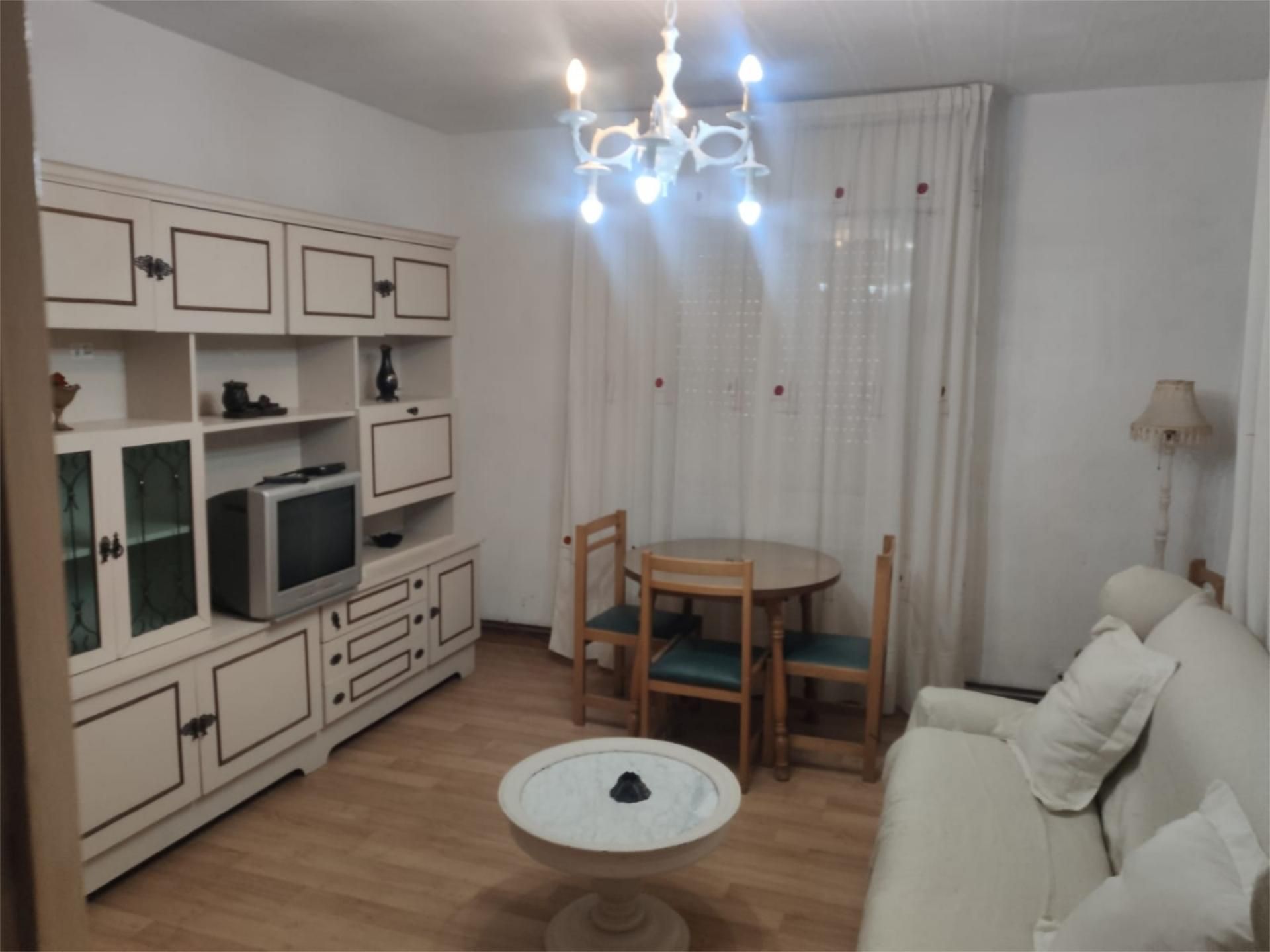 Flat to rent in Calle de Orgaz, 4, La Reconquista