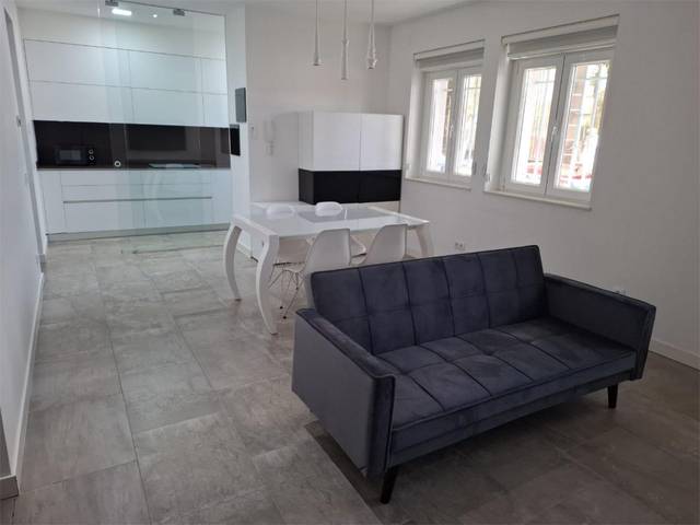 Piso en Alquiler en Calle Nueva de San Bernardo, 41 en San Bernardo