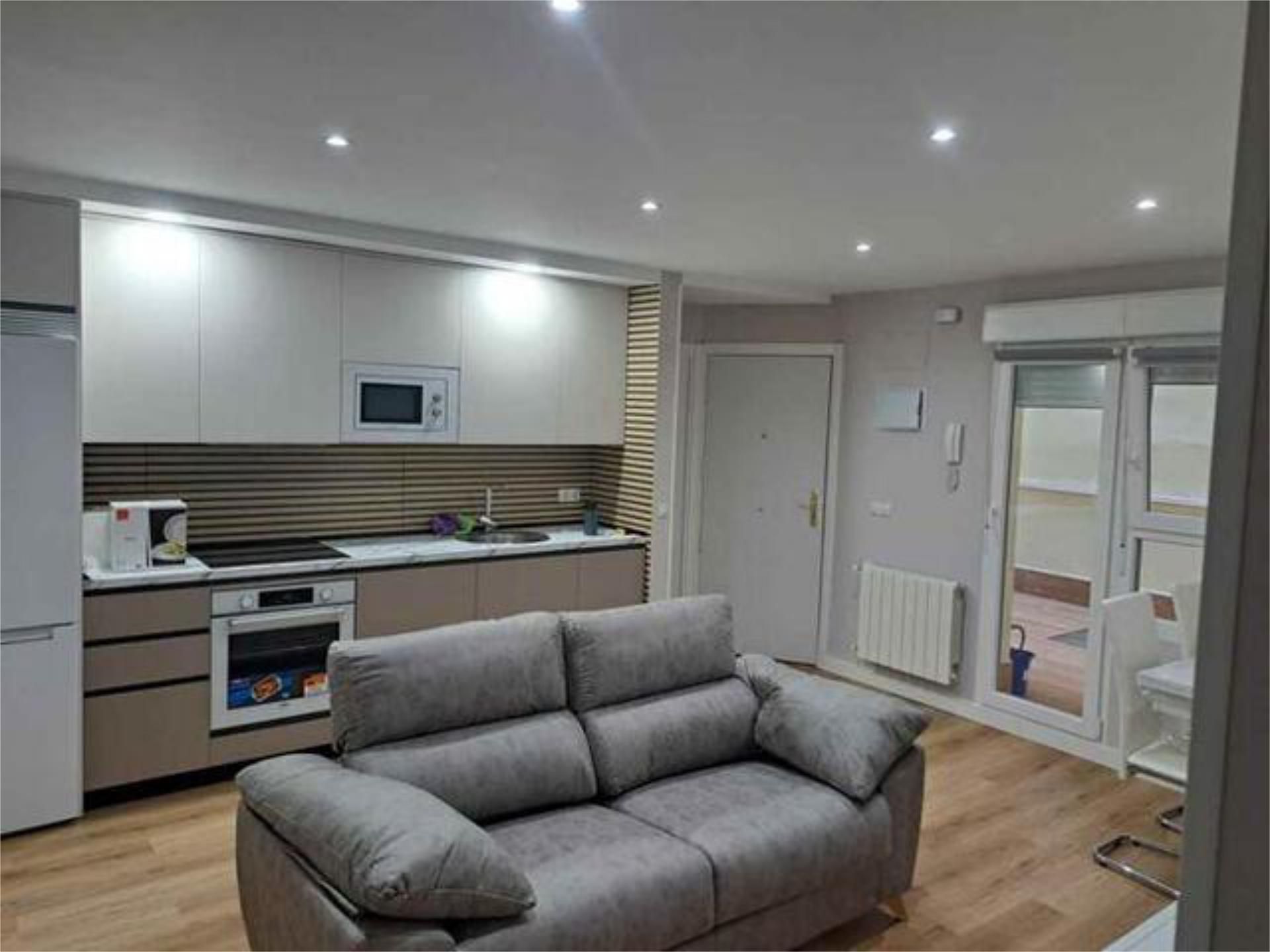 Kitchen of Flat to rent in Aranda de Duero  with Heating, Terrace and Furnished