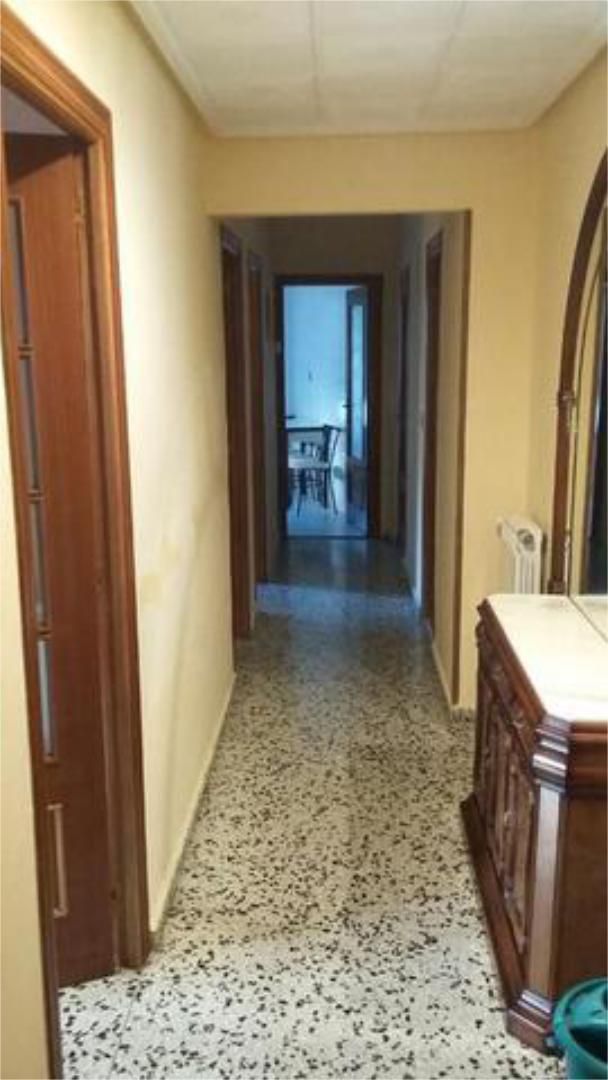 Piso de alquiler en León Capital  con Calefacción, Terraza y Amueblado