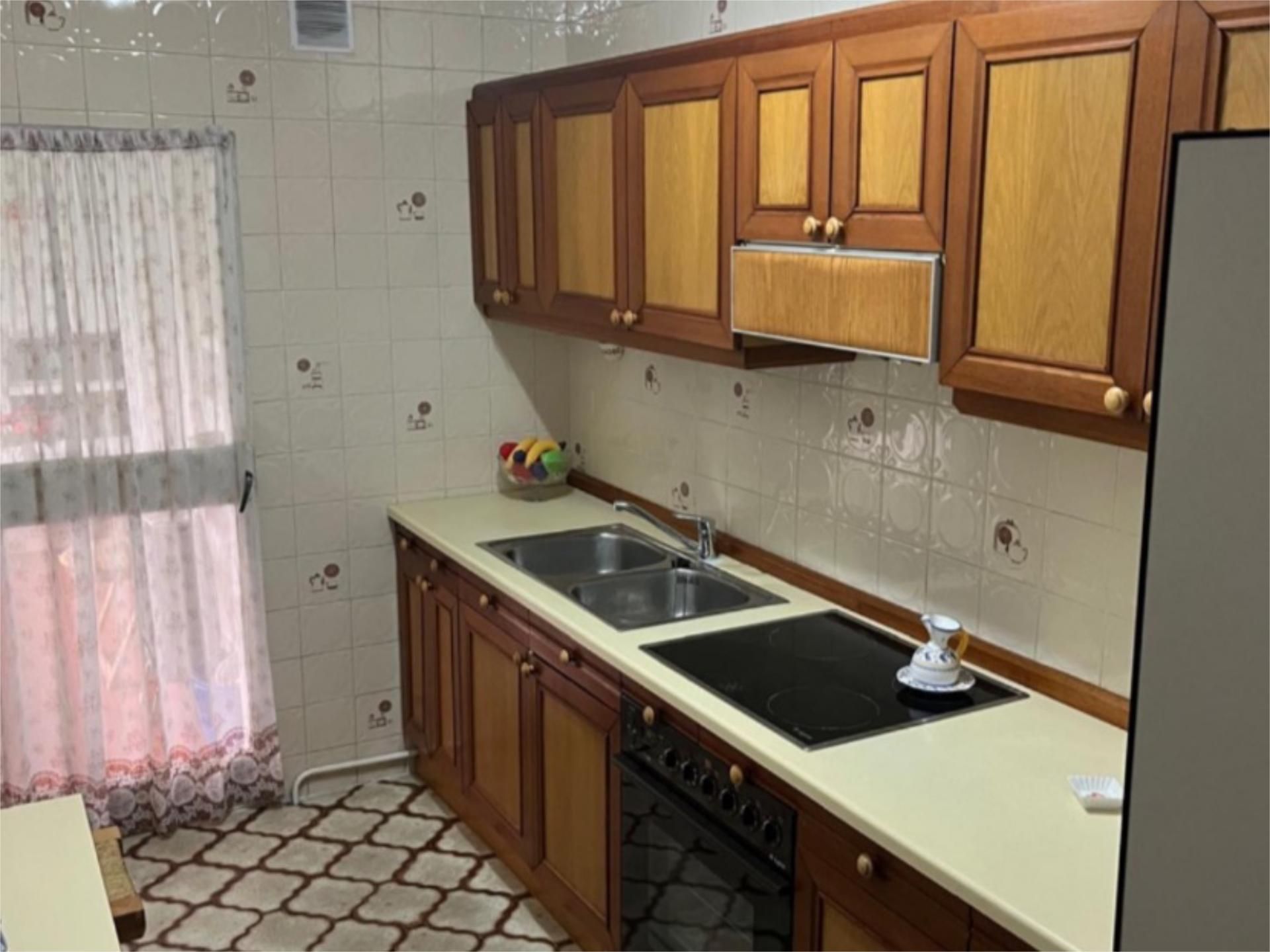 Kitchen of Flat to rent in Segovia Capital  with Heating, Storage room and Furnished