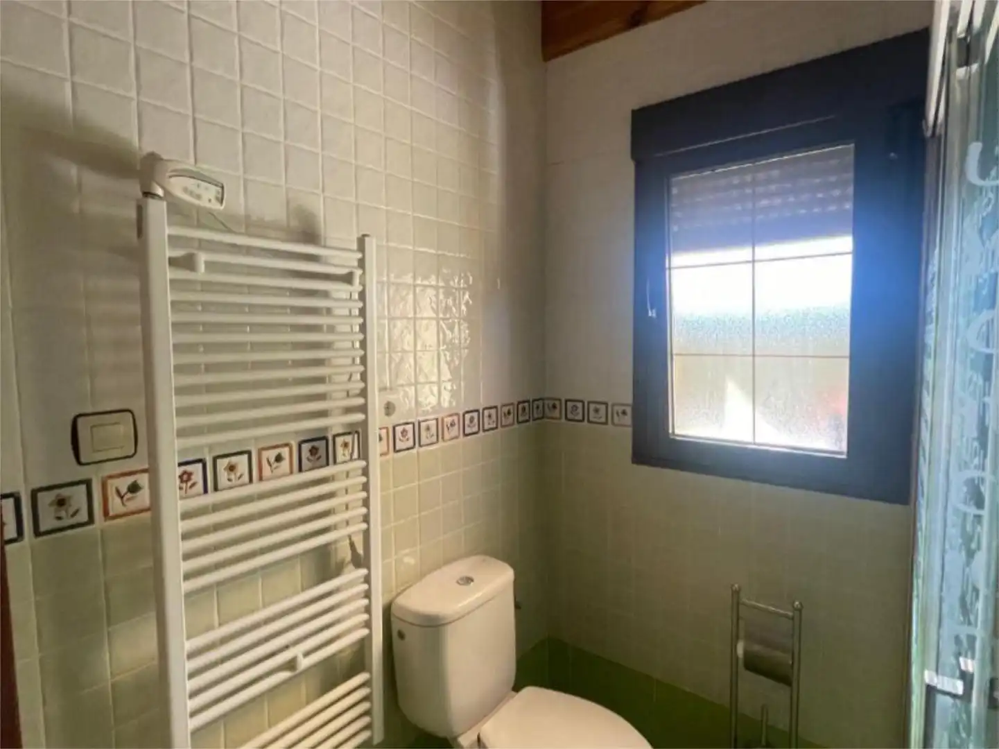 Wohnung zum Verkauf in Plaza Argüello, 4, Villalpando Badezimmer von Wohnung zum Verkauf in Villalpando mit Parkett und Terrasse