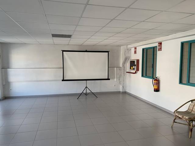 Oficina en Alquiler en Rúa das Palmeiras, 111B2 en O Milladoiro