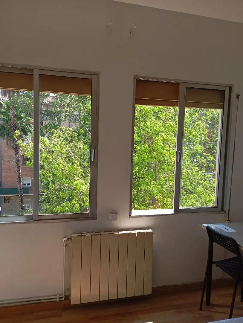 Room in Carrer de l'Espiga, El Congrés i els Indians Bedroom of Flat for share in Barcelona with Heating, Parquet flooring and Furnished