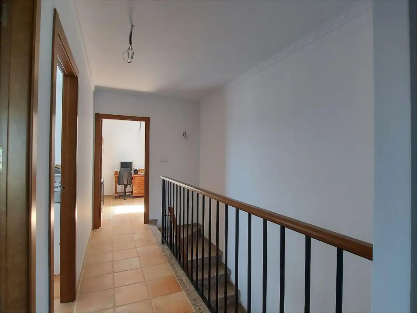Casa adosada en venta en Calle Extremadura Trasera, 10, Arroyomolinos de León Casa adosada en venta en Arroyomolinos de León con Amueblado