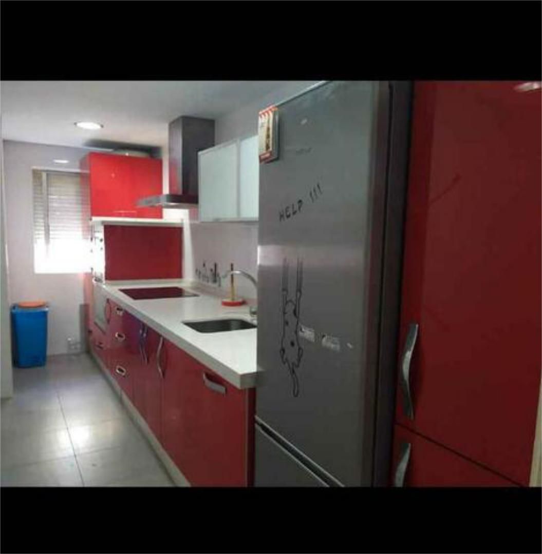 Kitchen of Flat for sale in  Sevilla Capital  with Furnished
