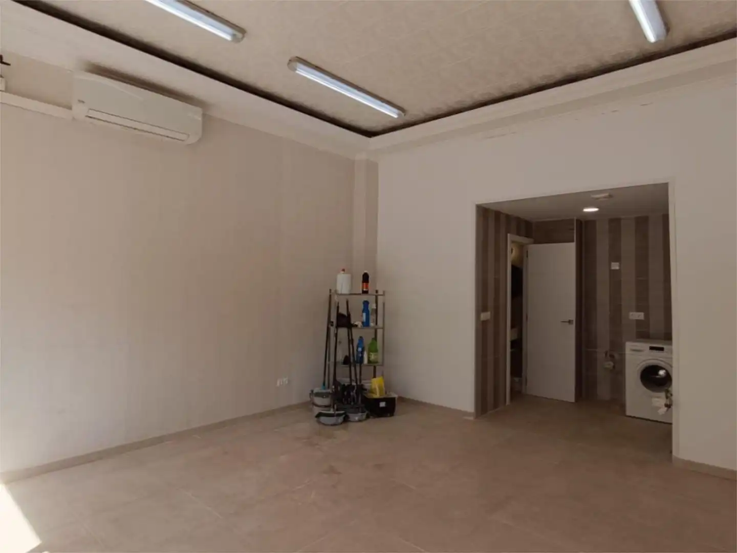 Flat for sale in Pasaje Aránzazu, 6, Los Castillejos - La Trinidad Flat for sale in Málaga with Air Conditioner and Furnished