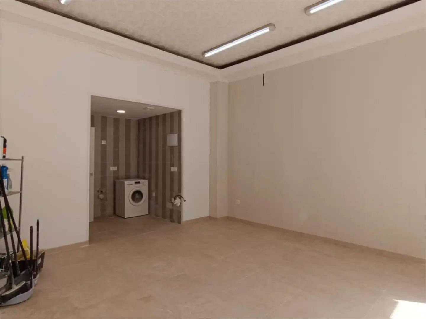 Flat for sale in Pasaje Aránzazu, 6, Los Castillejos - La Trinidad Flat for sale in Málaga with Air Conditioner and Furnished