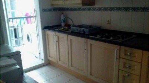 Habitación en Calle Justino Flórez Llamas, 1, Belén - San Roque, Jaén Capital - imagen 4 Foto 4 de Habitación en Calle Justino Flórez Llamas, 1, Belén - San Roque, Jaén Capital