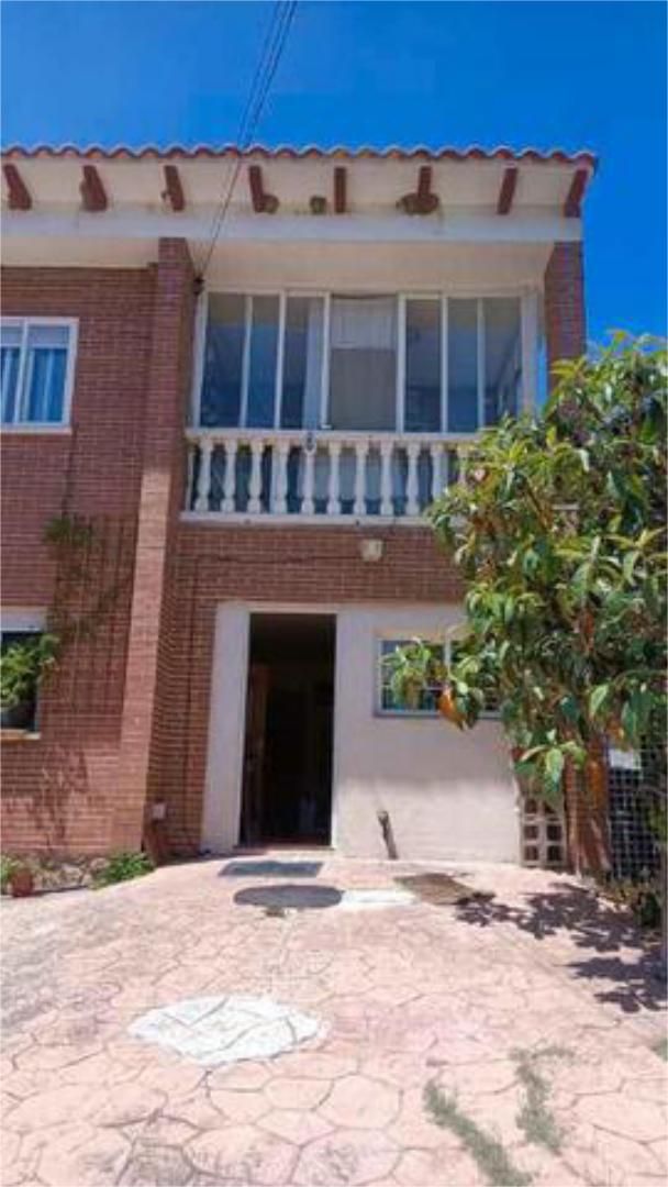 Exterior view of Single-family semi-detached for sale in Pedrezuela  with Heating, Private garden and Terrace