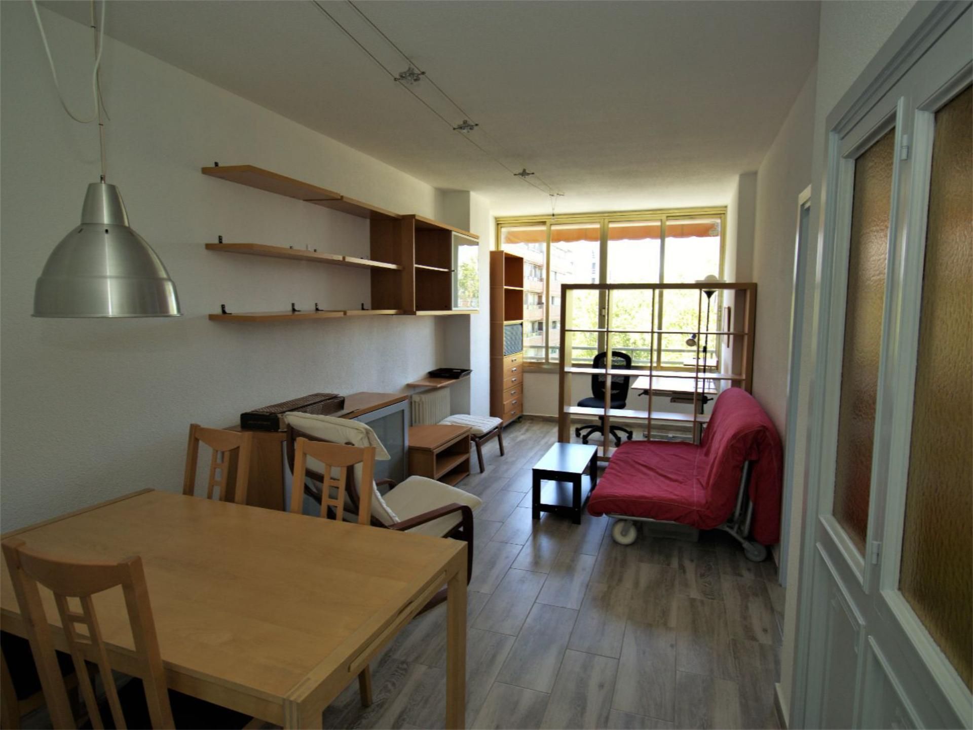 Living room of Apartment to rent in  Madrid Capital  with Air Conditioner
