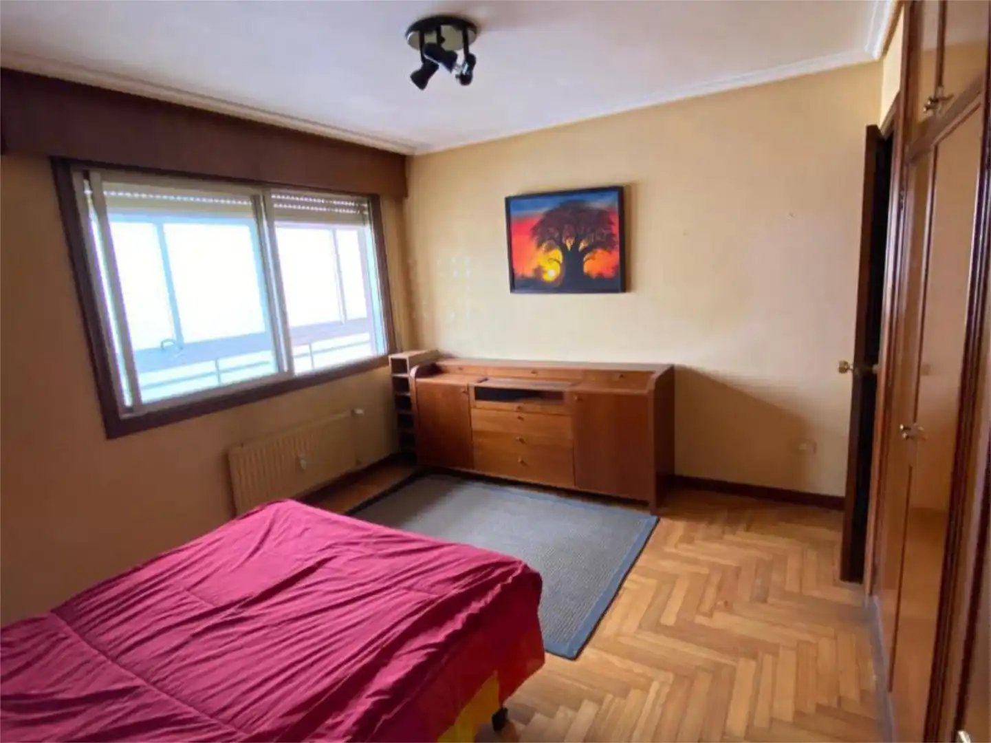 Habitació a Camiño Espedrigada, As Travesas - Balaídos Dormitori de Pis per a compartir en Vigo amb Calefacció, Parquet i Terrassa