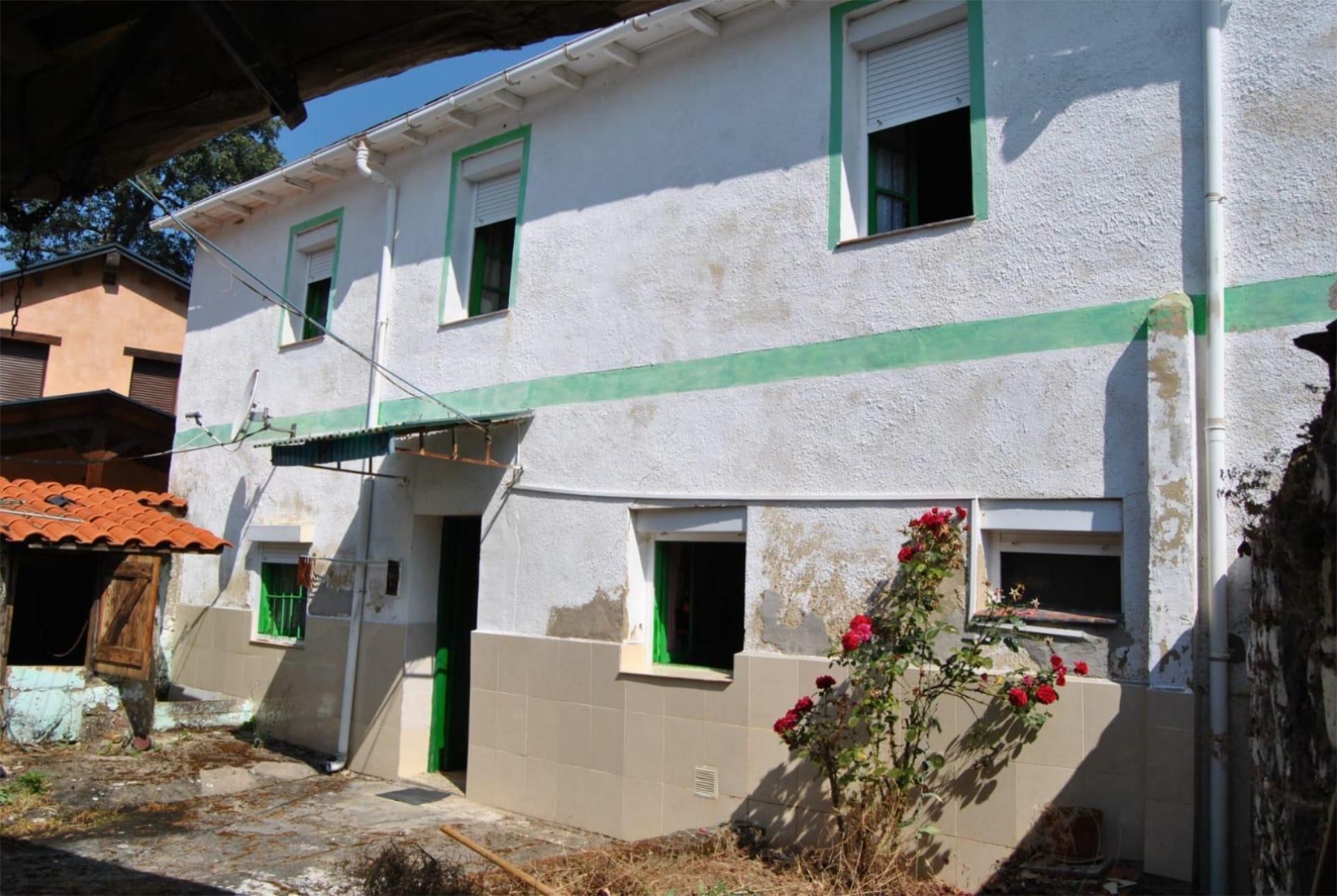Exterior view of Single-family semi-detached for sale in Las Omañas   with Balcony