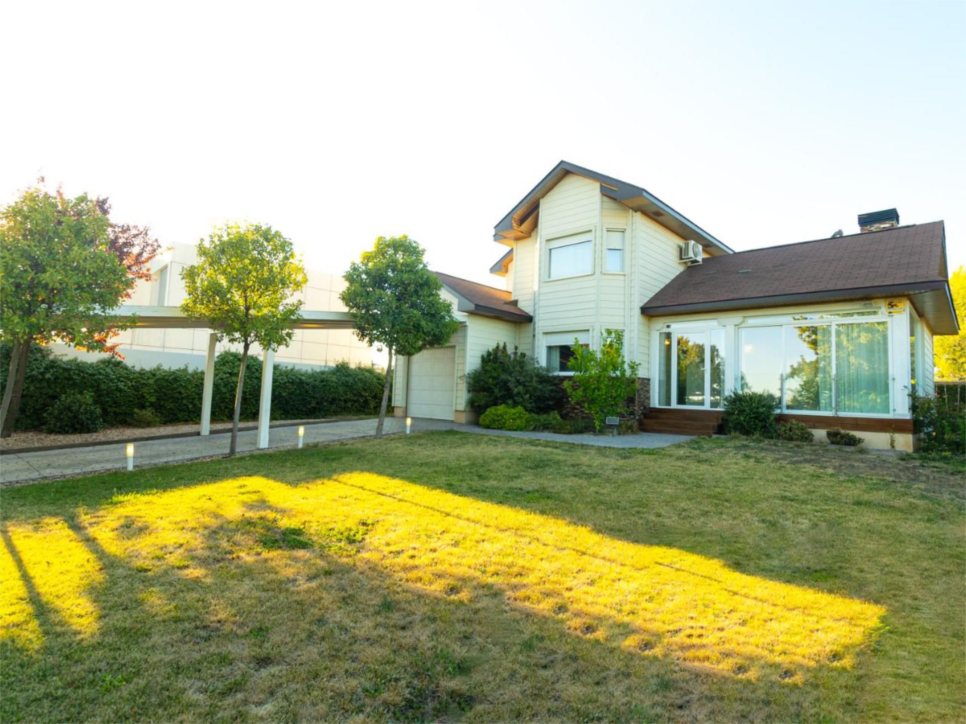 Exterior view of House or chalet for sale in Illescas  with Air Conditioner