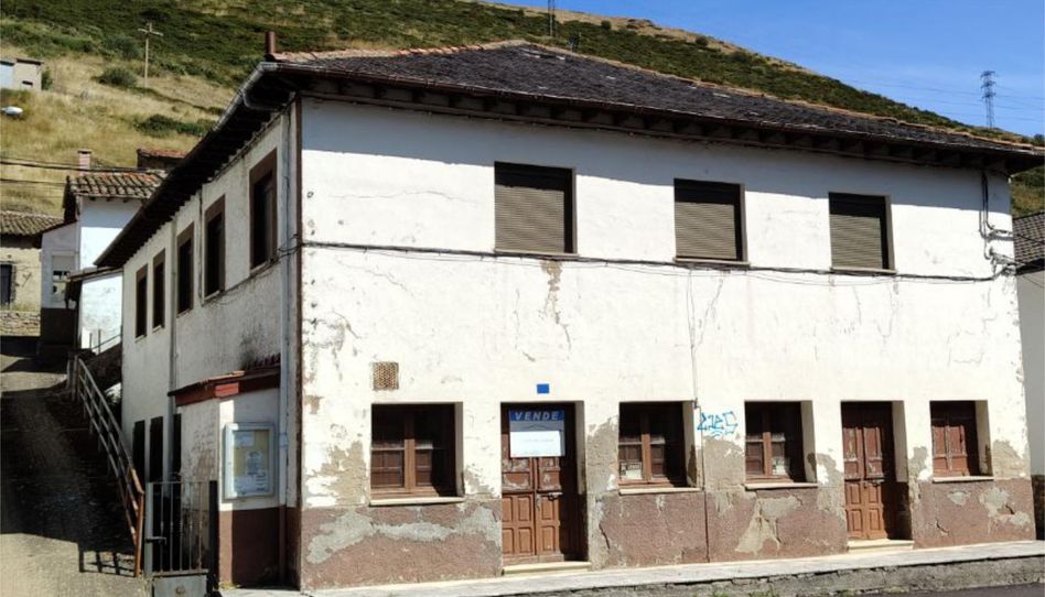 Piso en venta en Carretera Asturias, 51, Villamanín, León - imagen 1 Foto 1 de Piso en venta en Carretera Asturias, 51, Villamanín, León