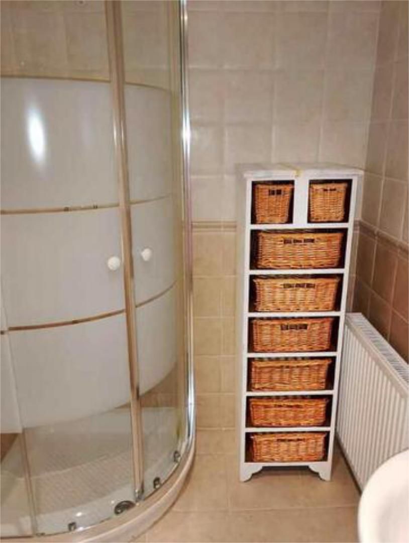 Bathroom of Apartment to rent in Cáceres Capital  with Heating, Terrace and Furnished