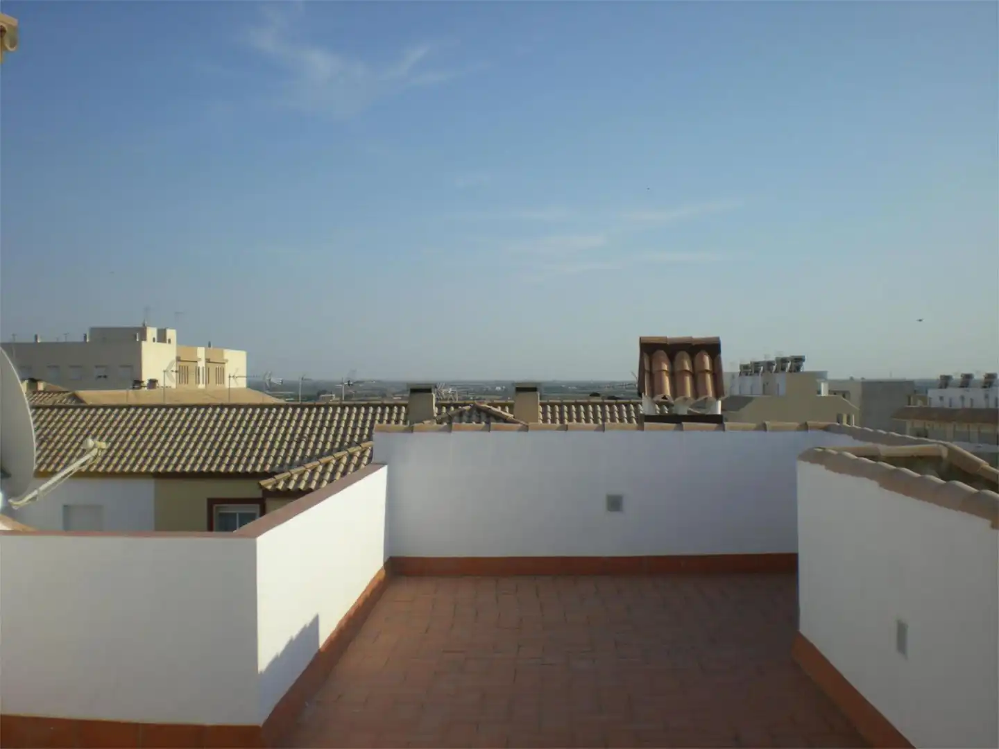 Casa o chalet en venta en Calle Carretera de Lora, 1, Cantillana Terraza de Casa o chalet en venta en Cantillana con Aire acondicionado, Terraza y Balcón