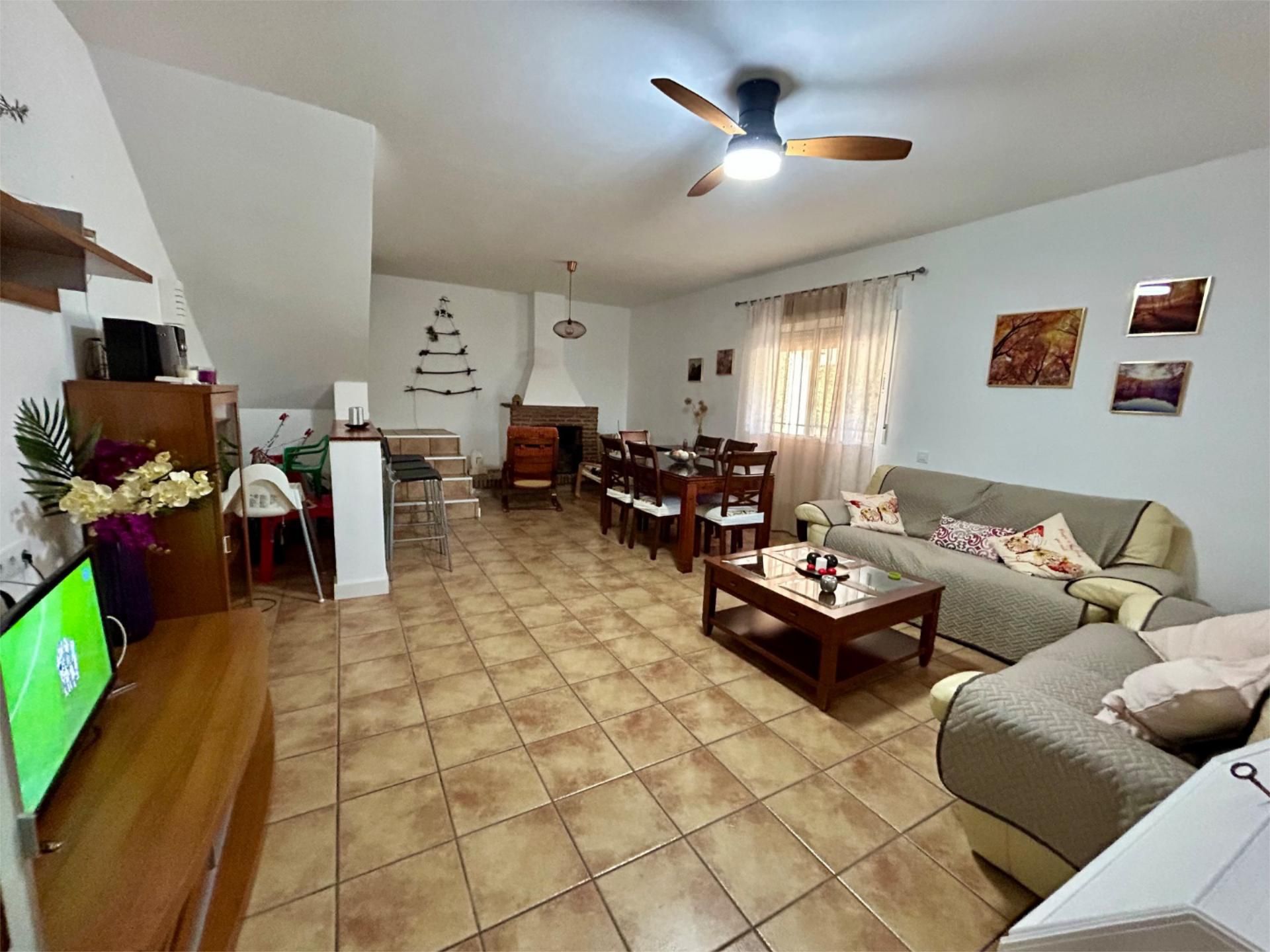 Sala d'estar de Finca rústica en venda en Don Álvaro