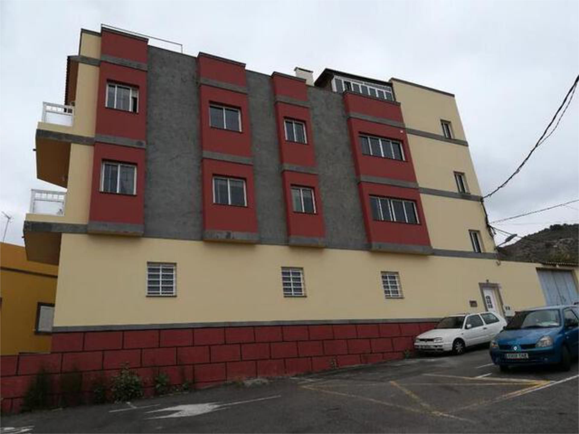Vista exterior de Pis per a compartir en Arucas amb Moblat