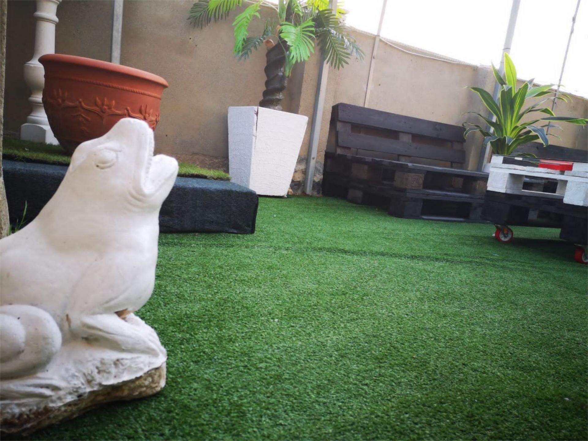 Terrasse von Dachboden miete in  Ceuta Capital mit Privatgarten, Terrasse und Möbliert