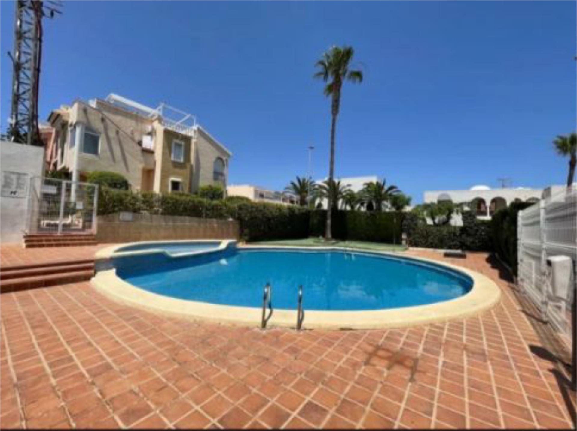 Piscina de Piso de alquiler en Mazarrón con Aire acondicionado, Calefacción y Jardín privado
